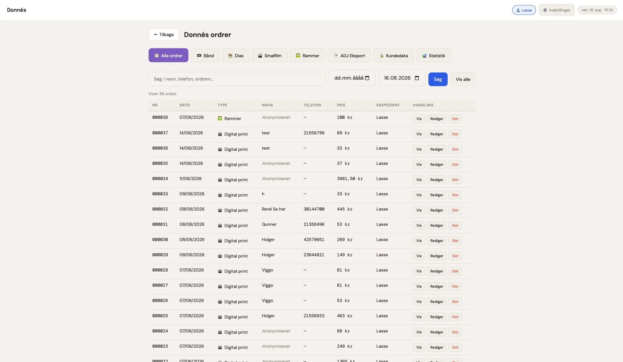 The order overview brings all Donnés orders together in a single view, organised by category — frames, tapes, slides, Super 8, and miscellaneous. From here, staff can view order details, edit existing orders, and export framing orders to the ADJ format used by our supplier. The overview serves as the primary day-to-day working tool for both the lab and the shop floor.